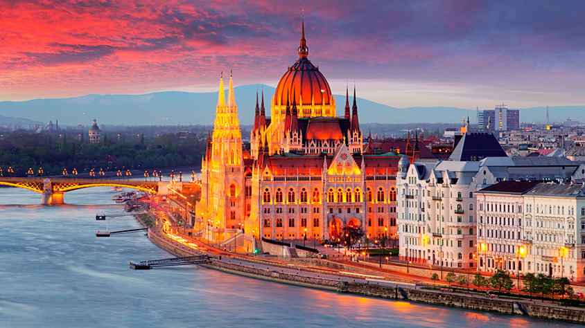 Parlamento al Atardecer en Budapest